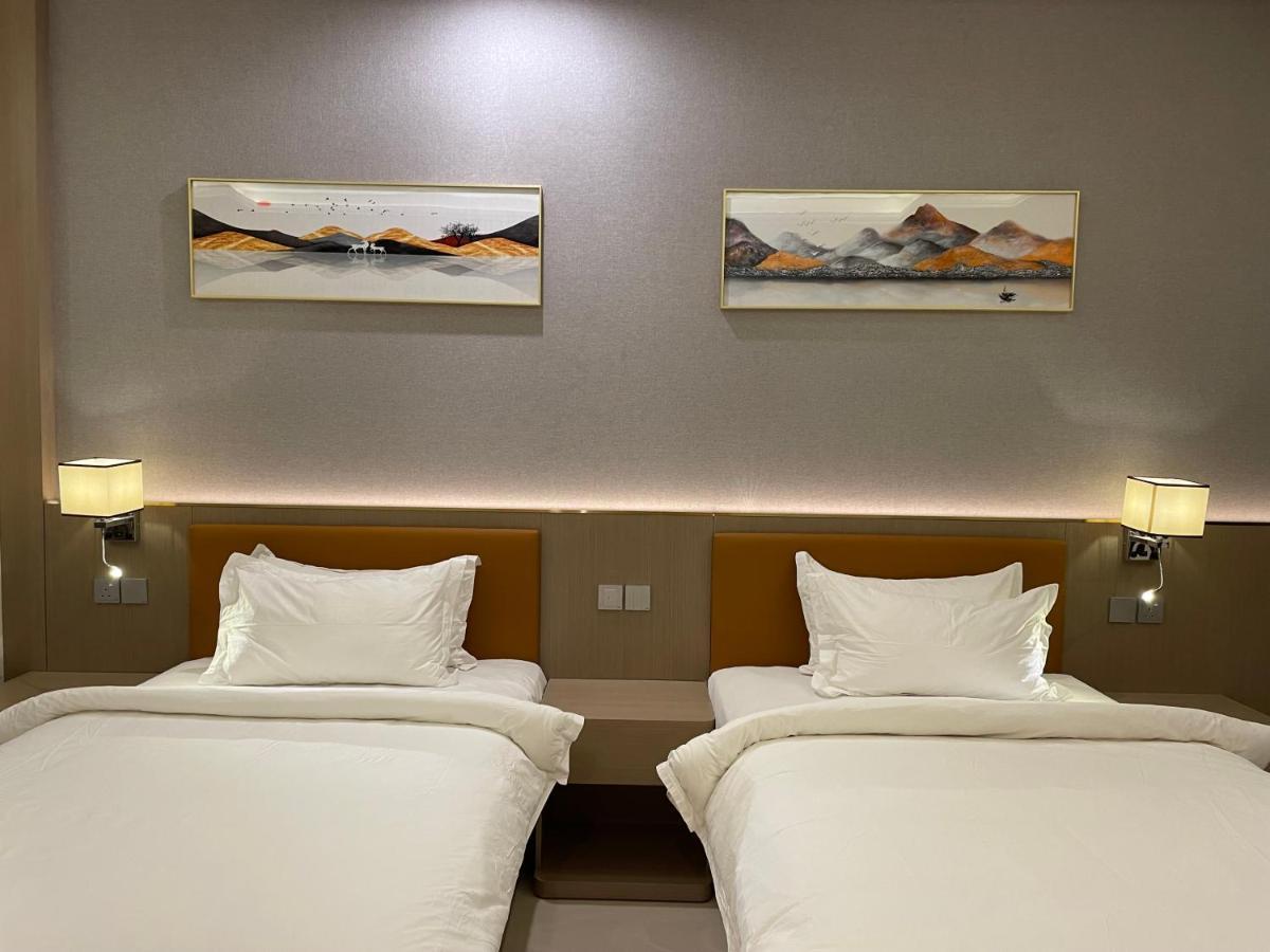 Season Inn Hotel_Al Hail Seeb Exterior photo