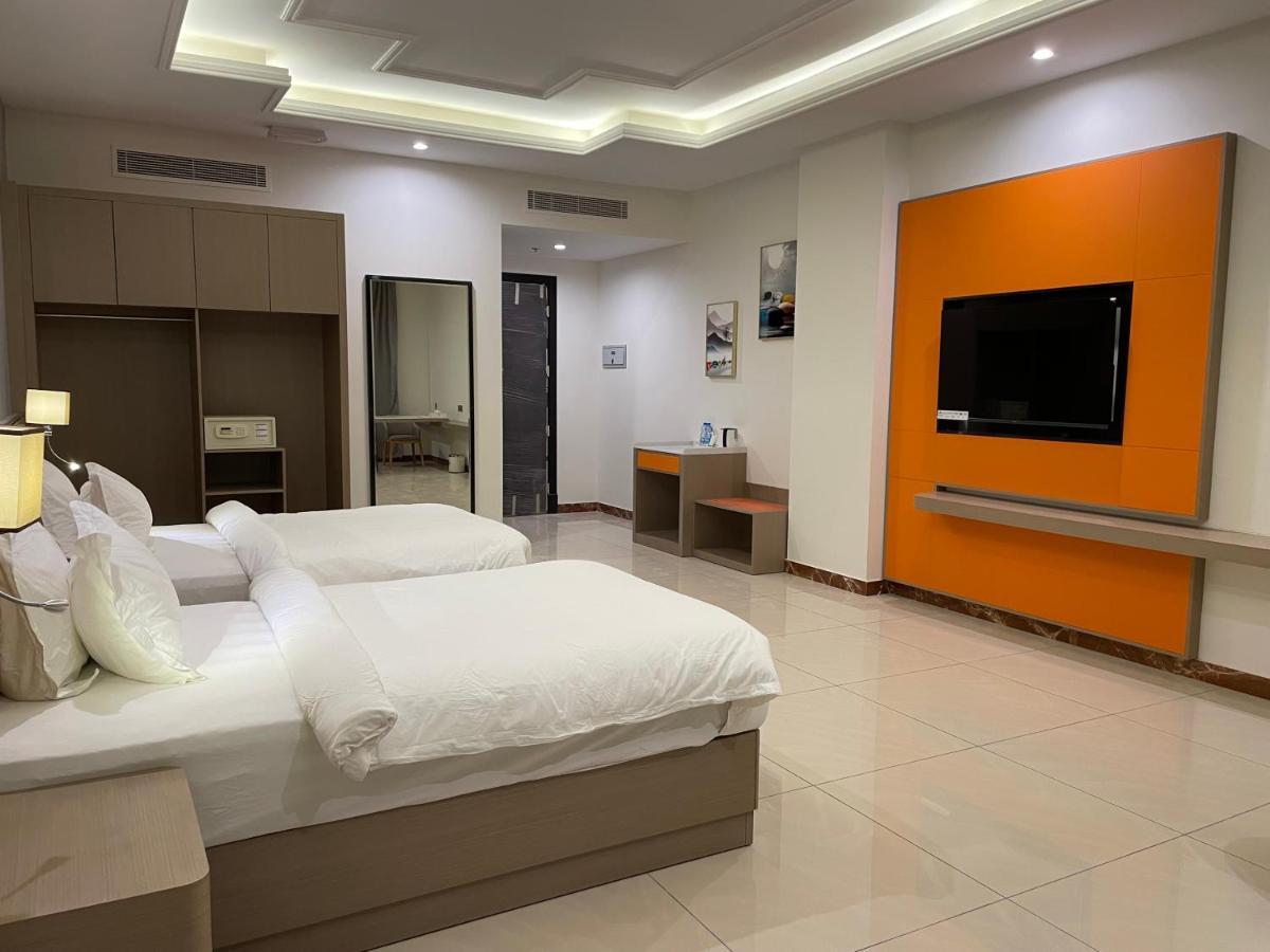 Season Inn Hotel_Al Hail Seeb Exterior photo